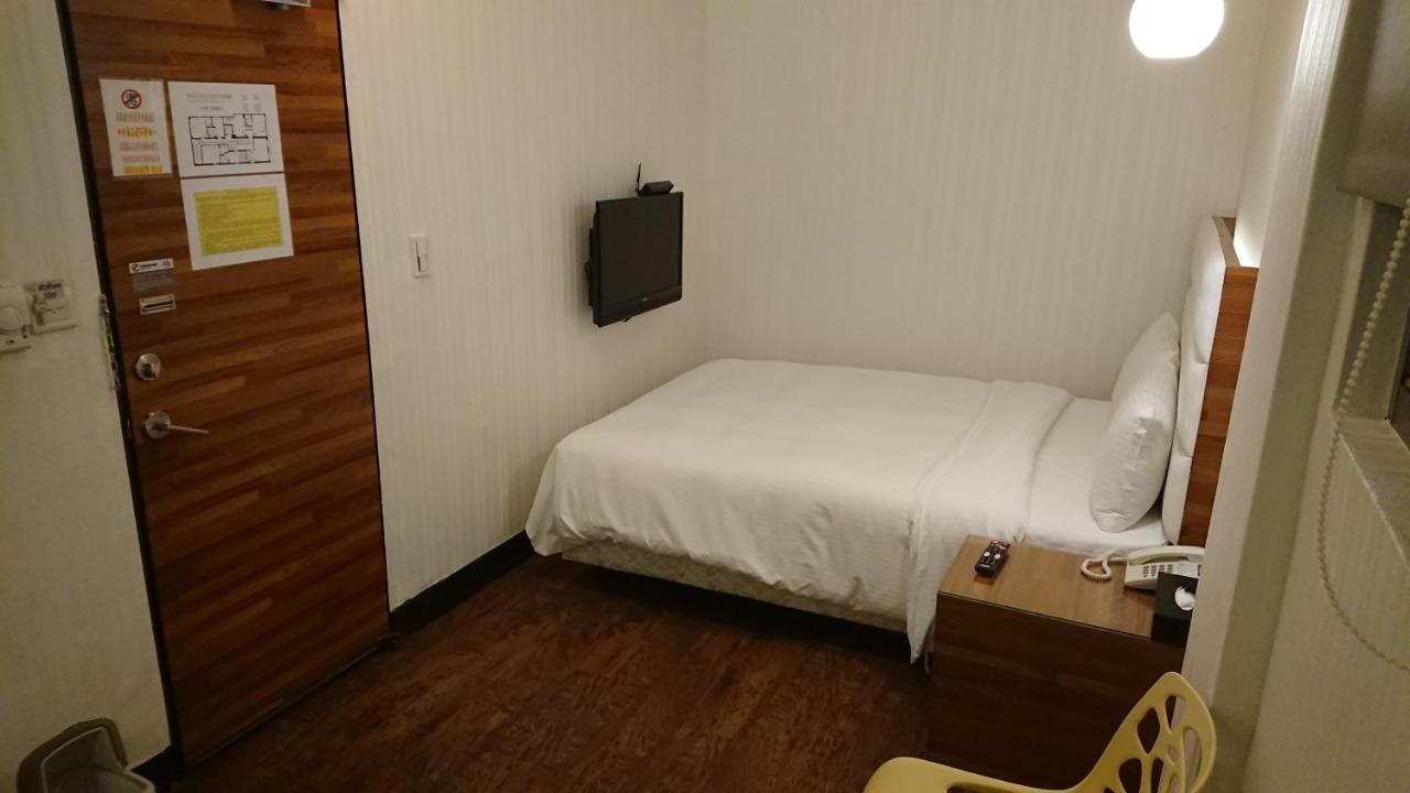 E-Coast Star Hotel Keelung Bagian luar foto