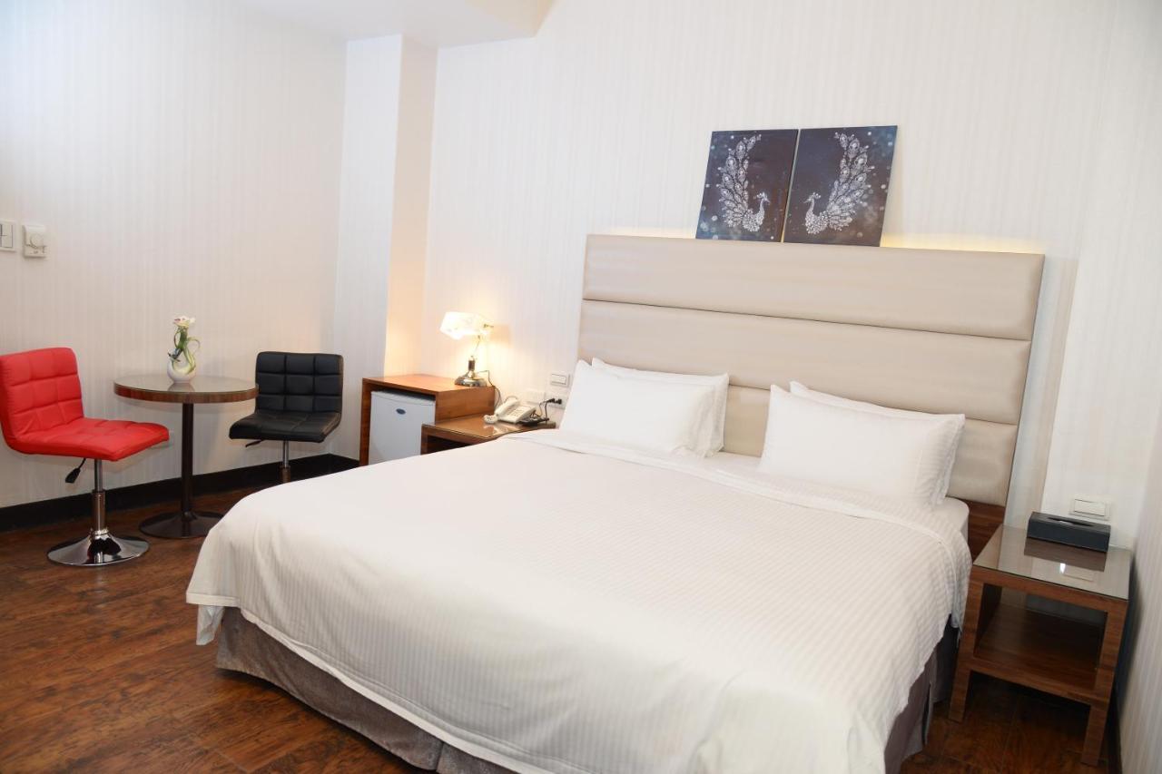 E-Coast Star Hotel Keelung Bagian luar foto