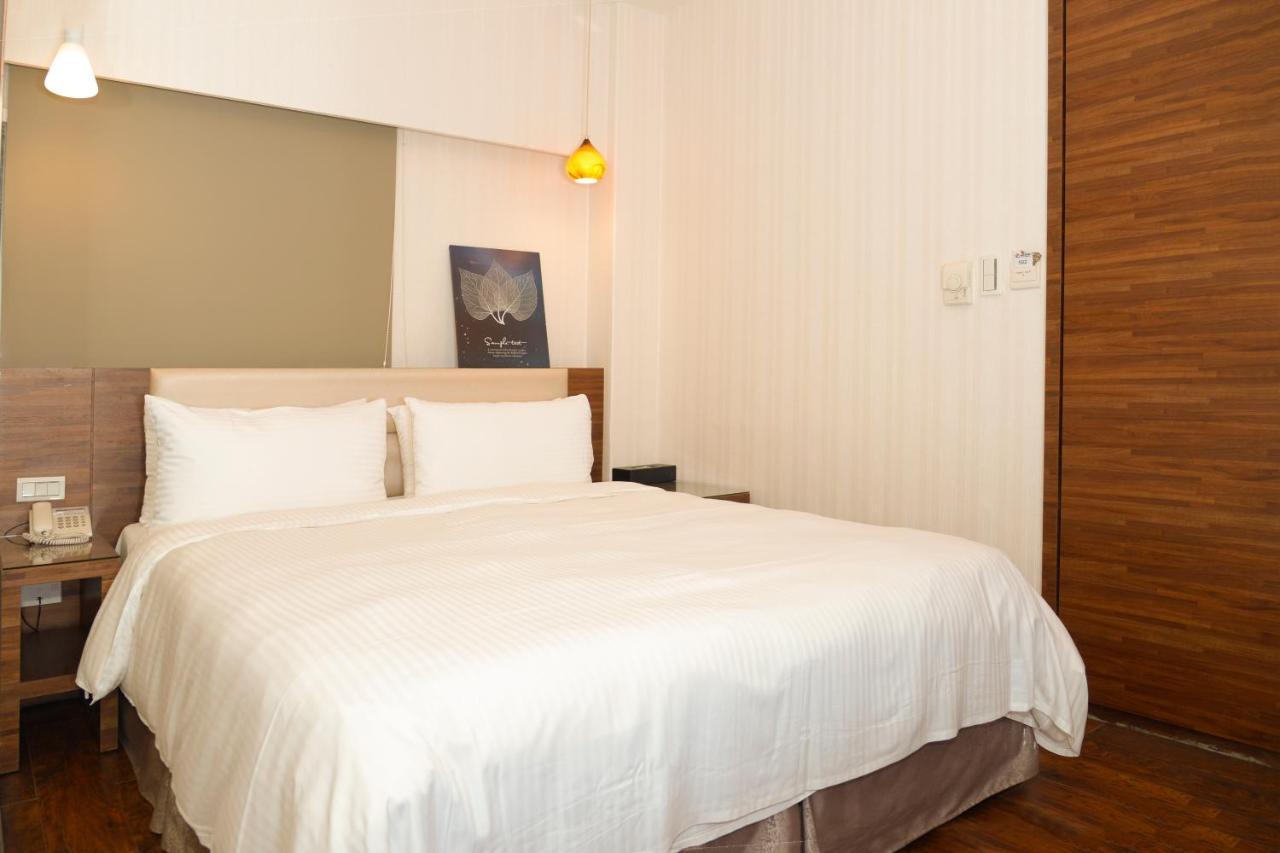 E-Coast Star Hotel Keelung Bagian luar foto